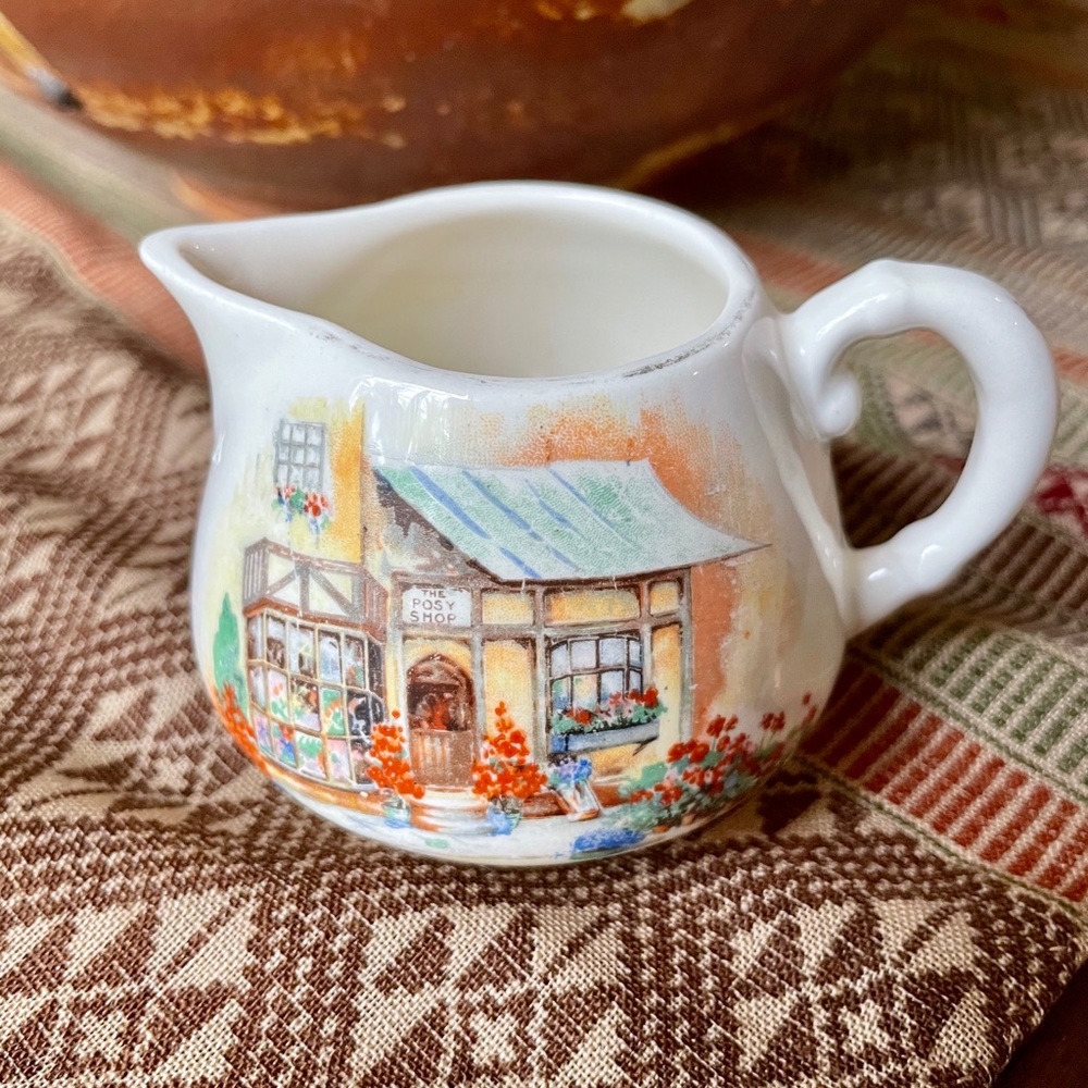 Lovely Vintage Ceramic Jug Sandland Ware, England